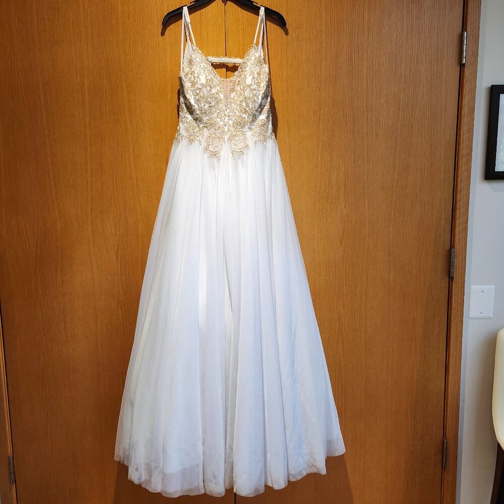 TLC SAY YES TO THE PROM White and Gold Gown Dress